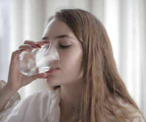 boire de l'eau pour stopper la stagnation de la perte de poids